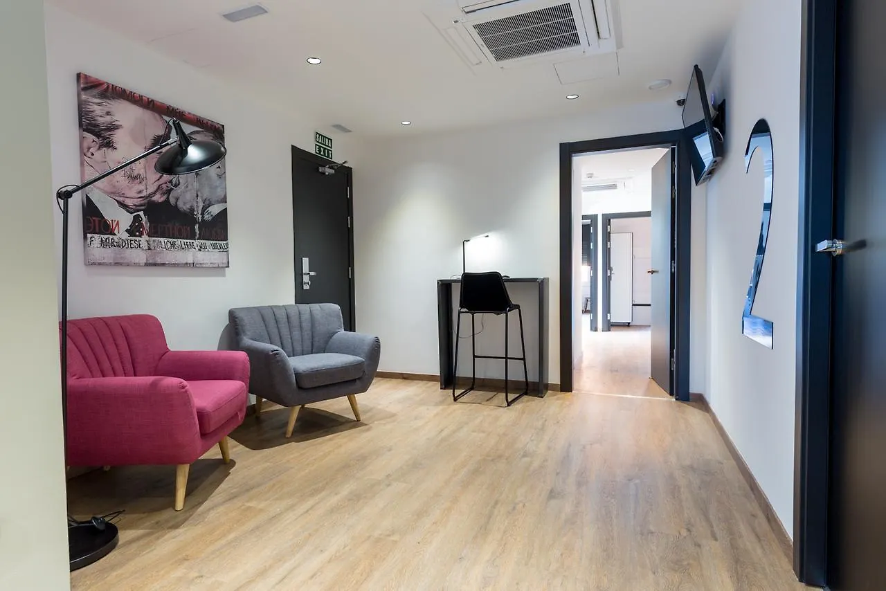Hostel Airhostel Barcelona Airport 24H El Prat de Llobregat